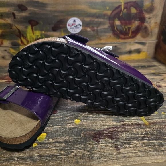 Birkenstock New w/o Box Arizona Plum Purple Birko Flor Patent Regular Size‎ 9 - Picture 9 of 9